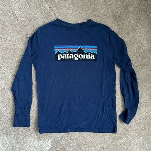 Patagonia-  boys long sleeve shirt- size XL (14)